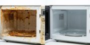 Banyak noda membandel di microwave? Bersihkan total cuma pakai trik sederhana ini tanpa ribet